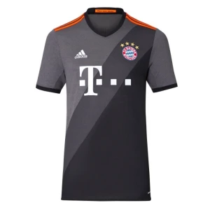 FC Bayern München 2016-17 Auswärtstrikot