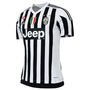 Juventus FC 2015-16 Heimtrikot