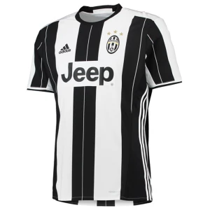 Juventus FC 2016-17 Heimtrikot
