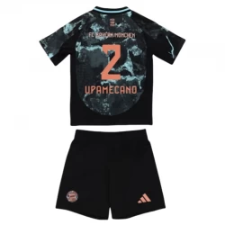Kinder FC Bayern München Fußball Trikotsatz 2024-25 Upamecano #2 Auswärtstrikot