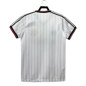 Manchester United Retro Trikot 1983 Auswärts Herren