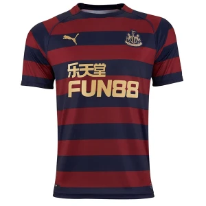 Newcastle United 2018-19 Auswärtstrikot