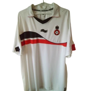 OGC Nice 2011-12 Auswärtstrikot