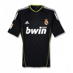 Real Madrid 2010-11 Auswärtstrikot