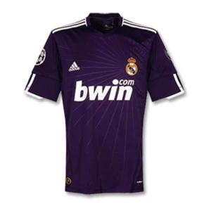 Real Madrid 2010-11 Ausweichtrikot