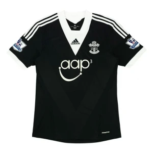 Southampton 2013-14 Auswärtstrikot