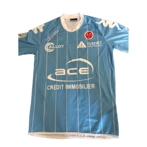 Stade de Reims 2011-12 Auswärtstrikot